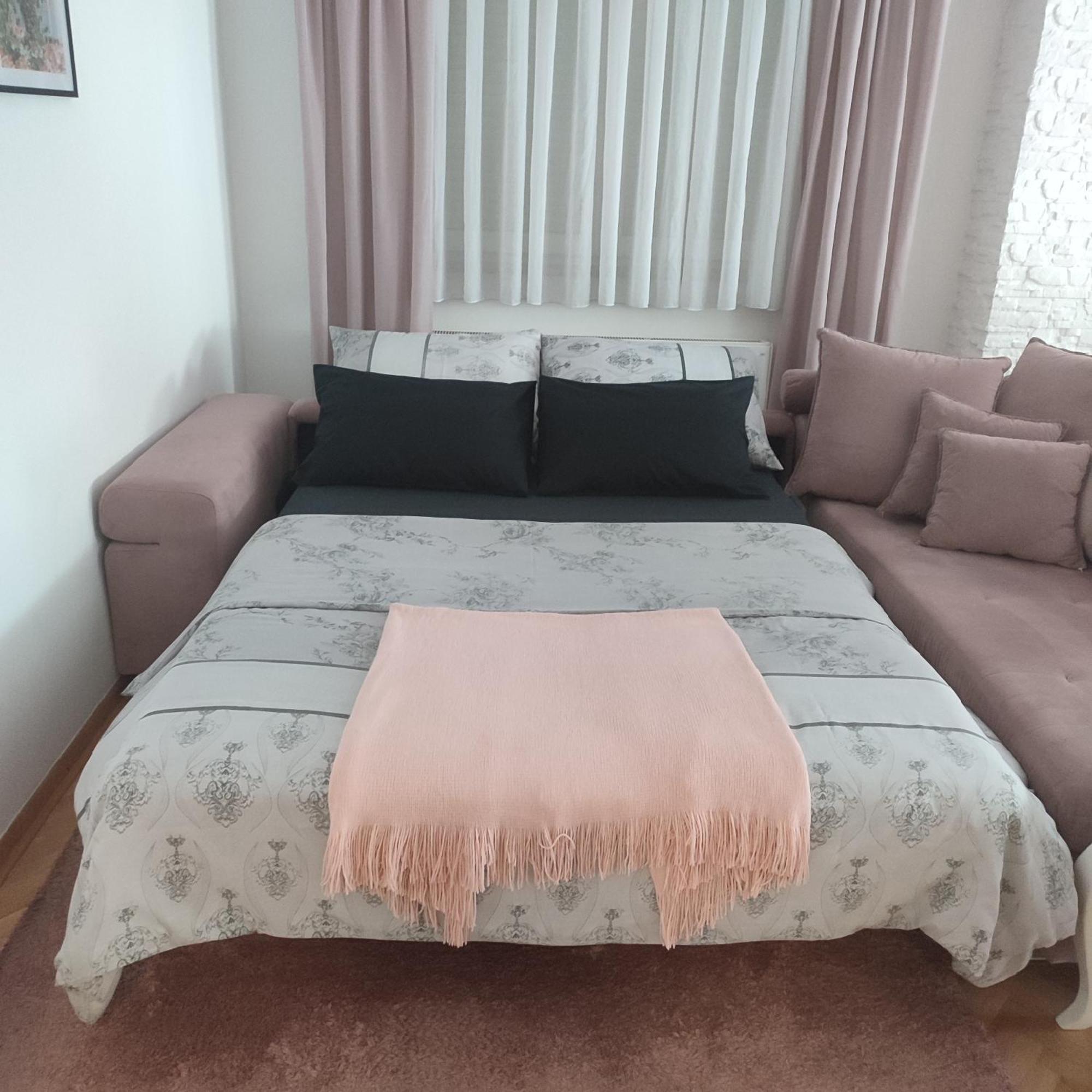 Apartman Jana Μπιέλινα Εξωτερικό φωτογραφία